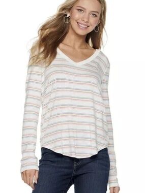 Rainbow Striped Long Sleeve T-Shirt with V-Neck Size Small SO Curved Hem Soft